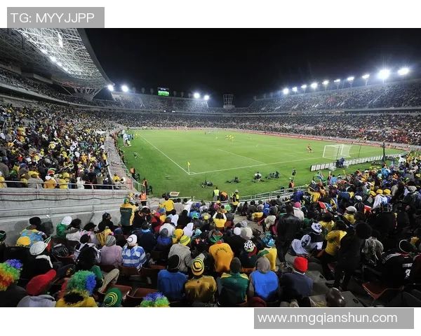 乌拉圭金发球星闪耀世界杯舞台引领球队冲击冠军荣耀