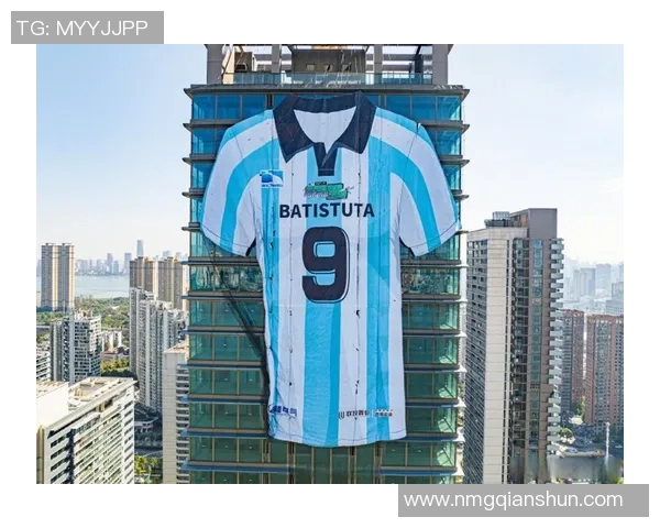 全球足球明星球衣销售排行榜前十：哪些球员的球衣最受欢迎