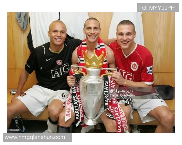 卡马赛克亚版足球球星独特风采展现与荣耀之路